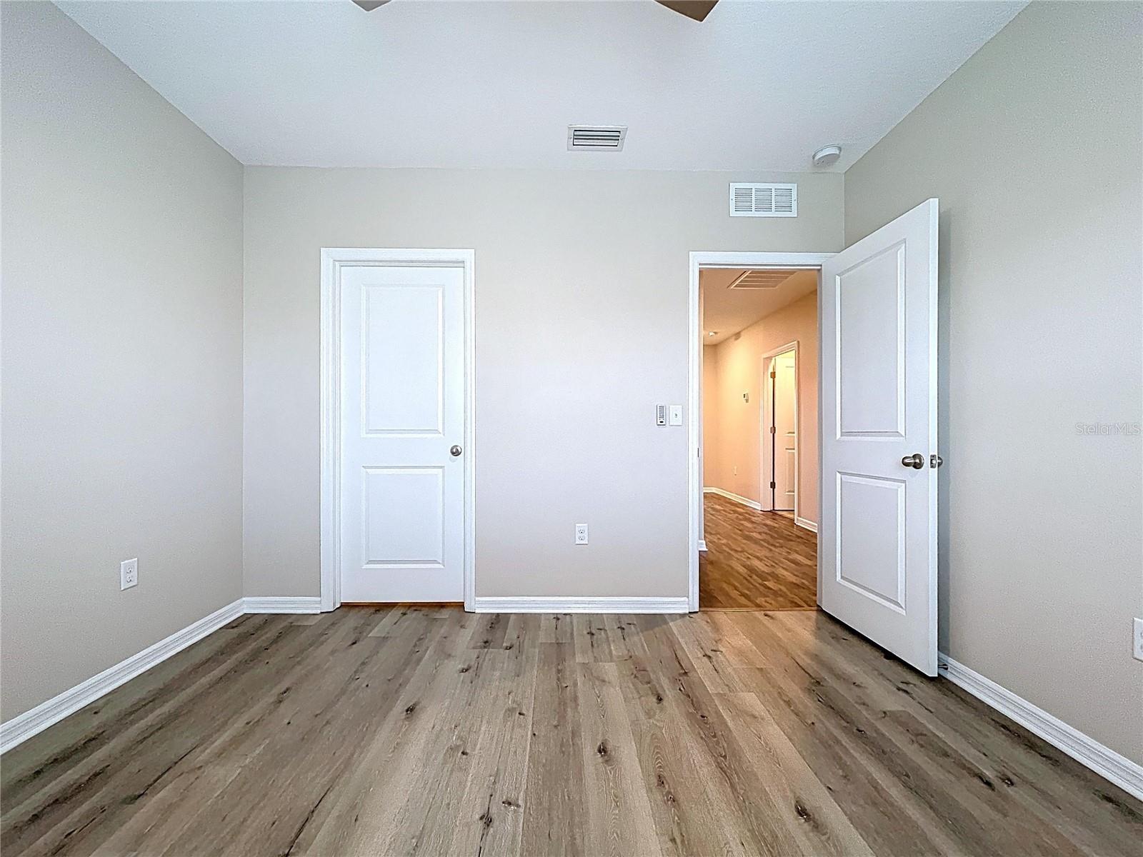 597 52ND TER N, ST PETERSBURG, FL, 33703