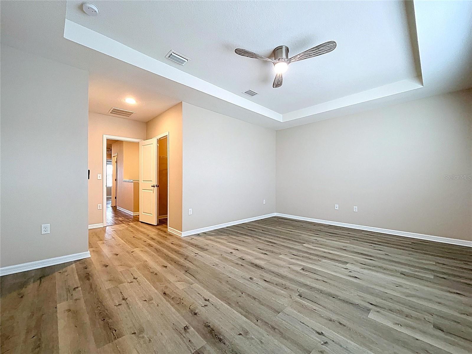 597 52ND TER N, ST PETERSBURG, FL, 33703