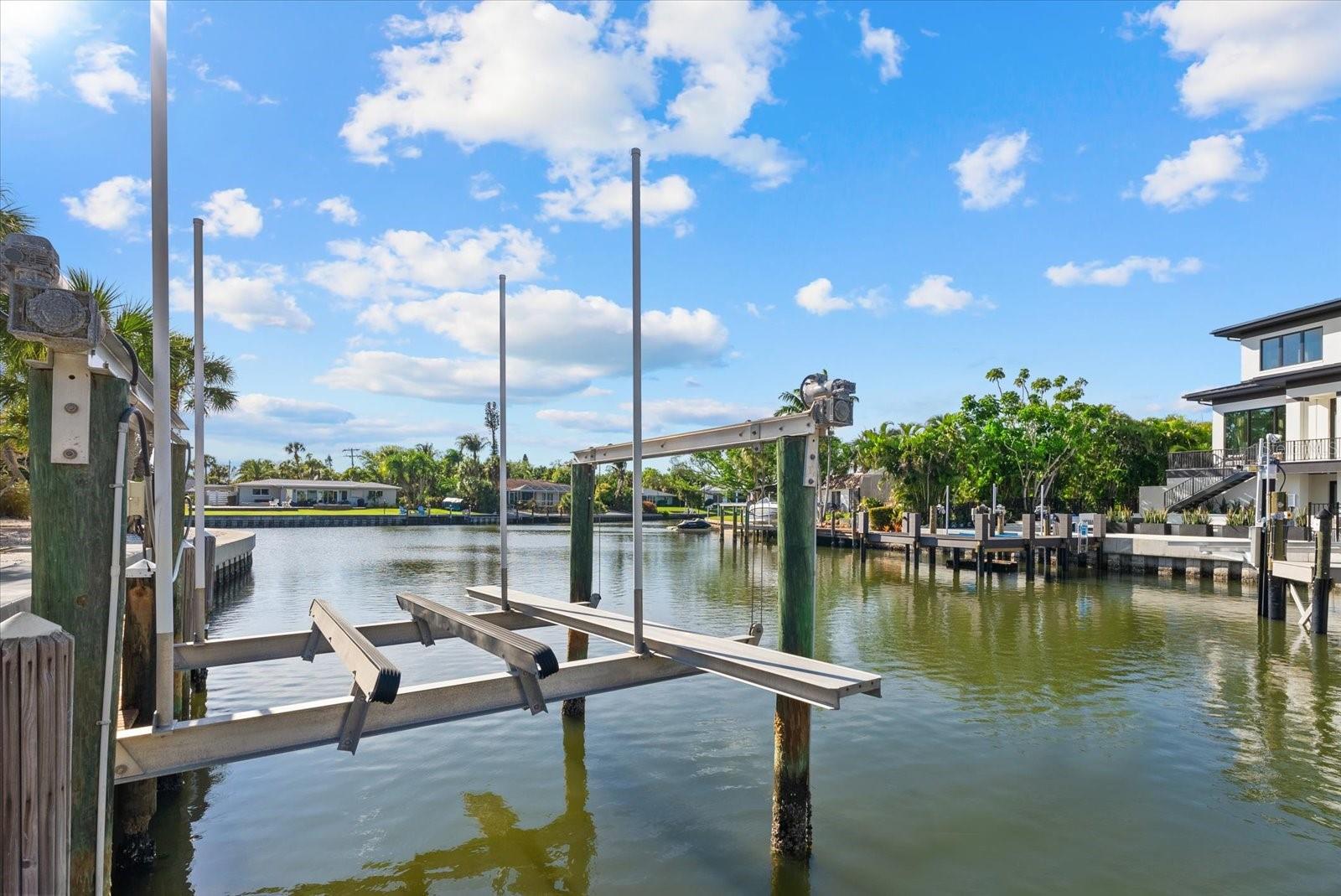 5448 AZURE WAY, SARASOTA, FL, 34242