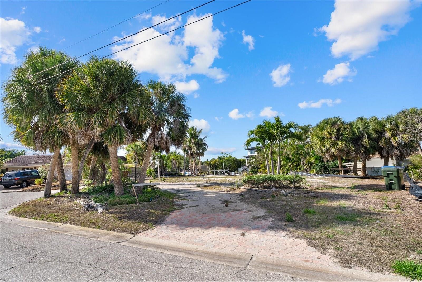 5448 AZURE WAY, SARASOTA, FL, 34242