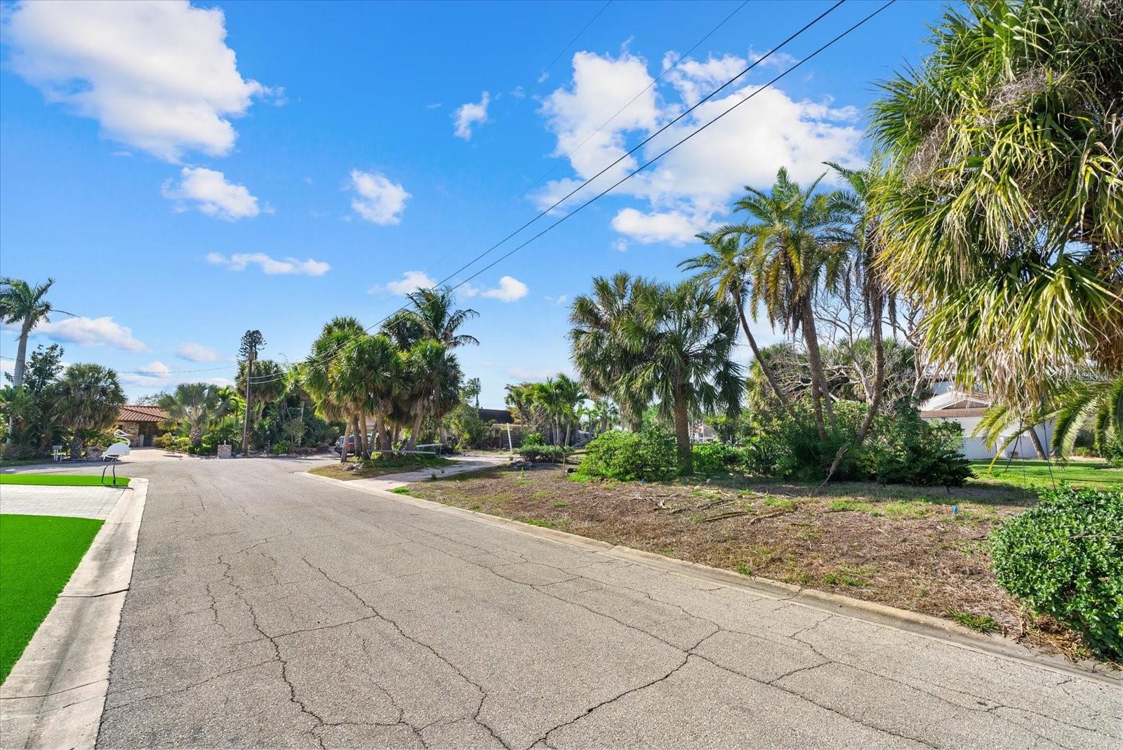 5448 AZURE WAY, SARASOTA, FL, 34242