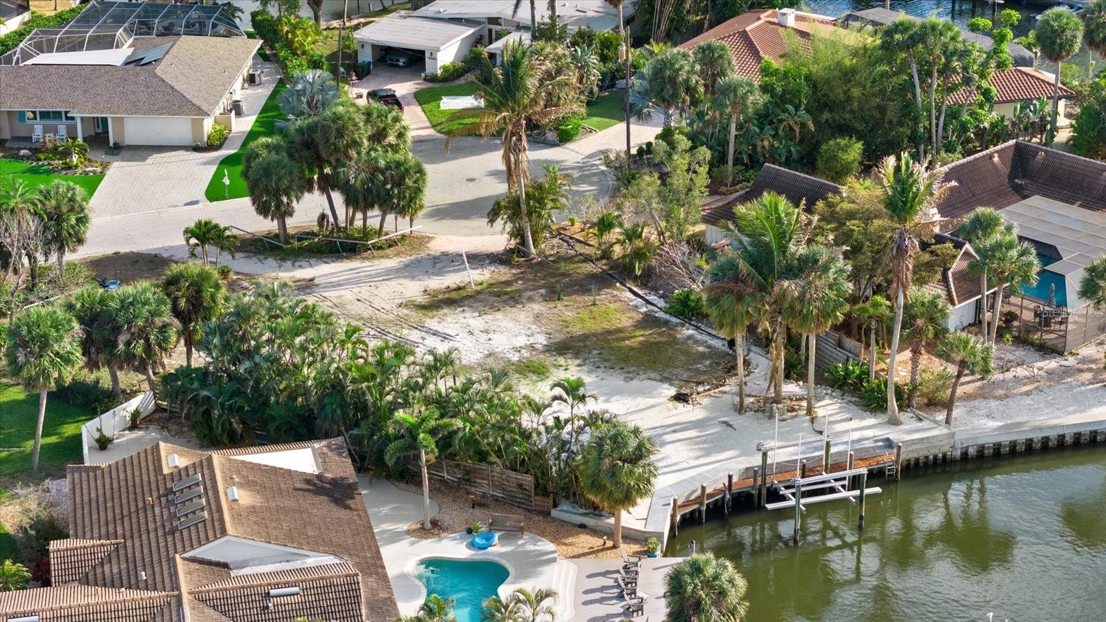 5448 AZURE WAY, SARASOTA, FL, 34242