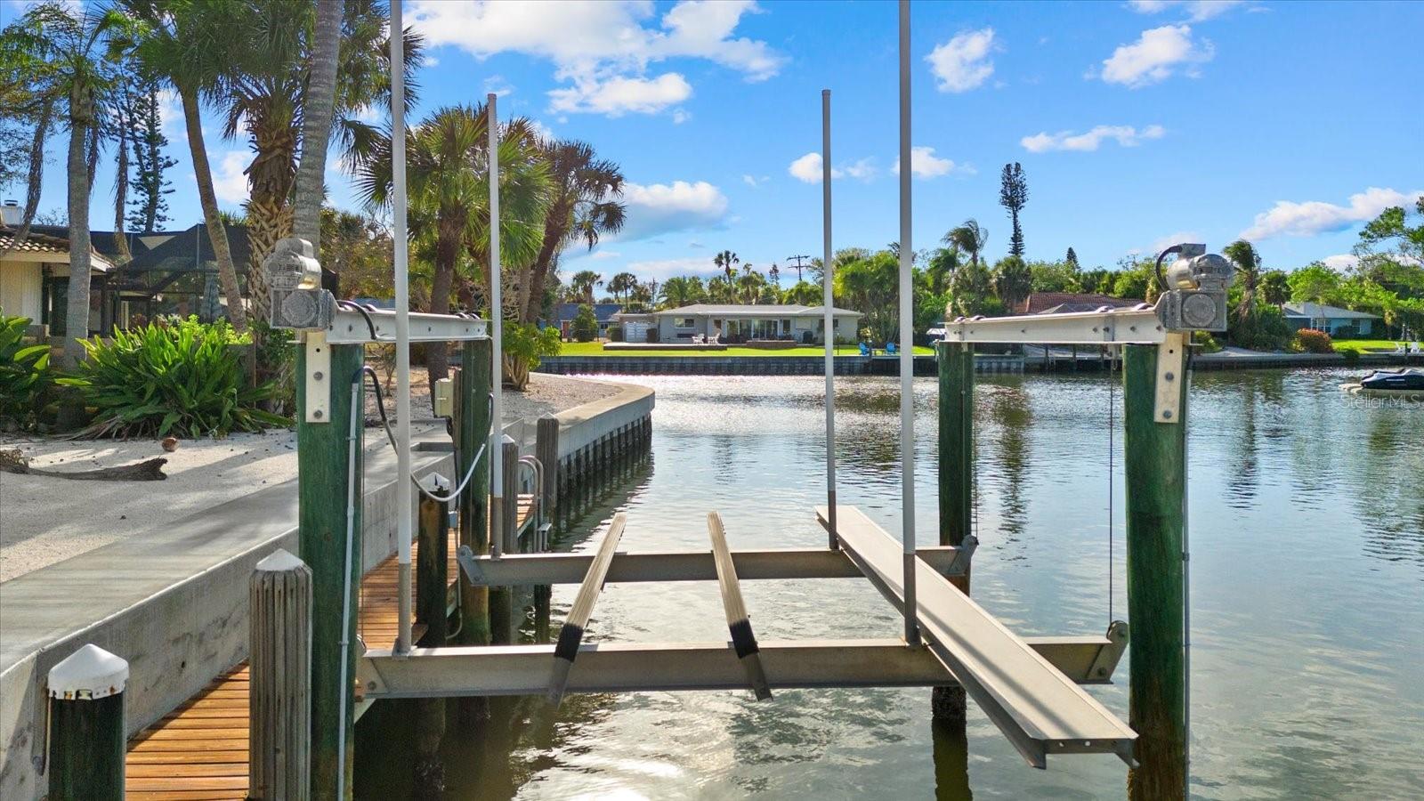 5448 AZURE WAY, SARASOTA, FL, 34242