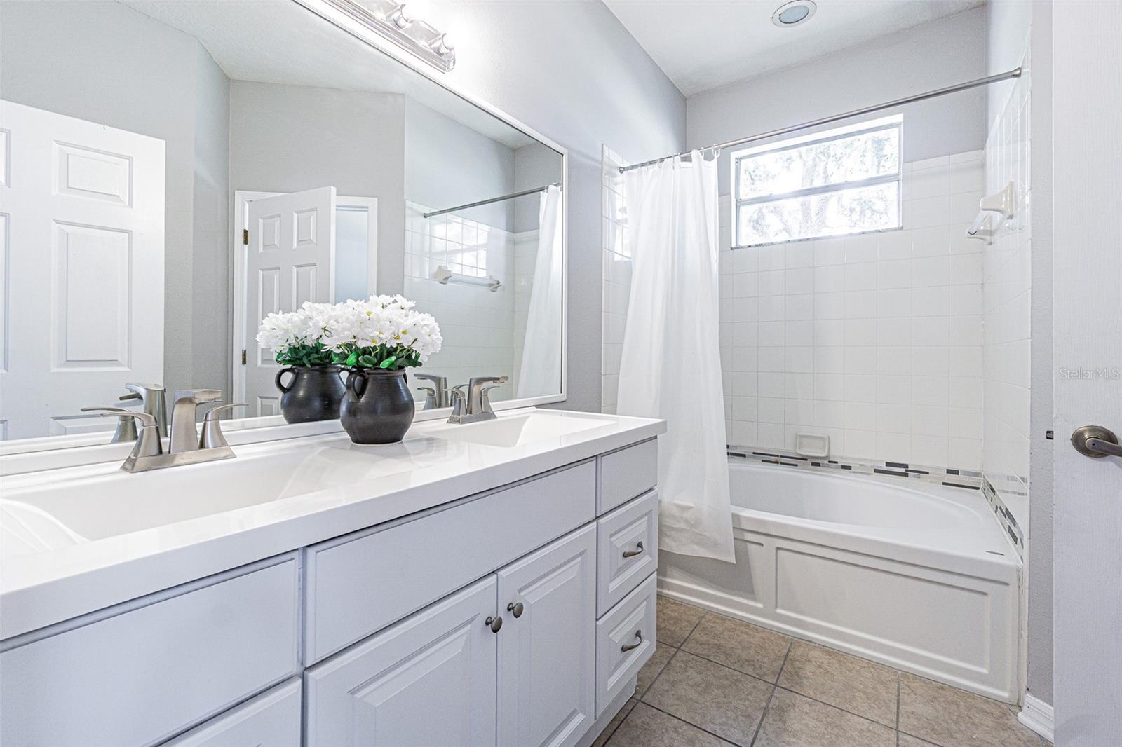 13016 TERRACE BROOK PL, TEMPLE TERRACE, FL, 33637