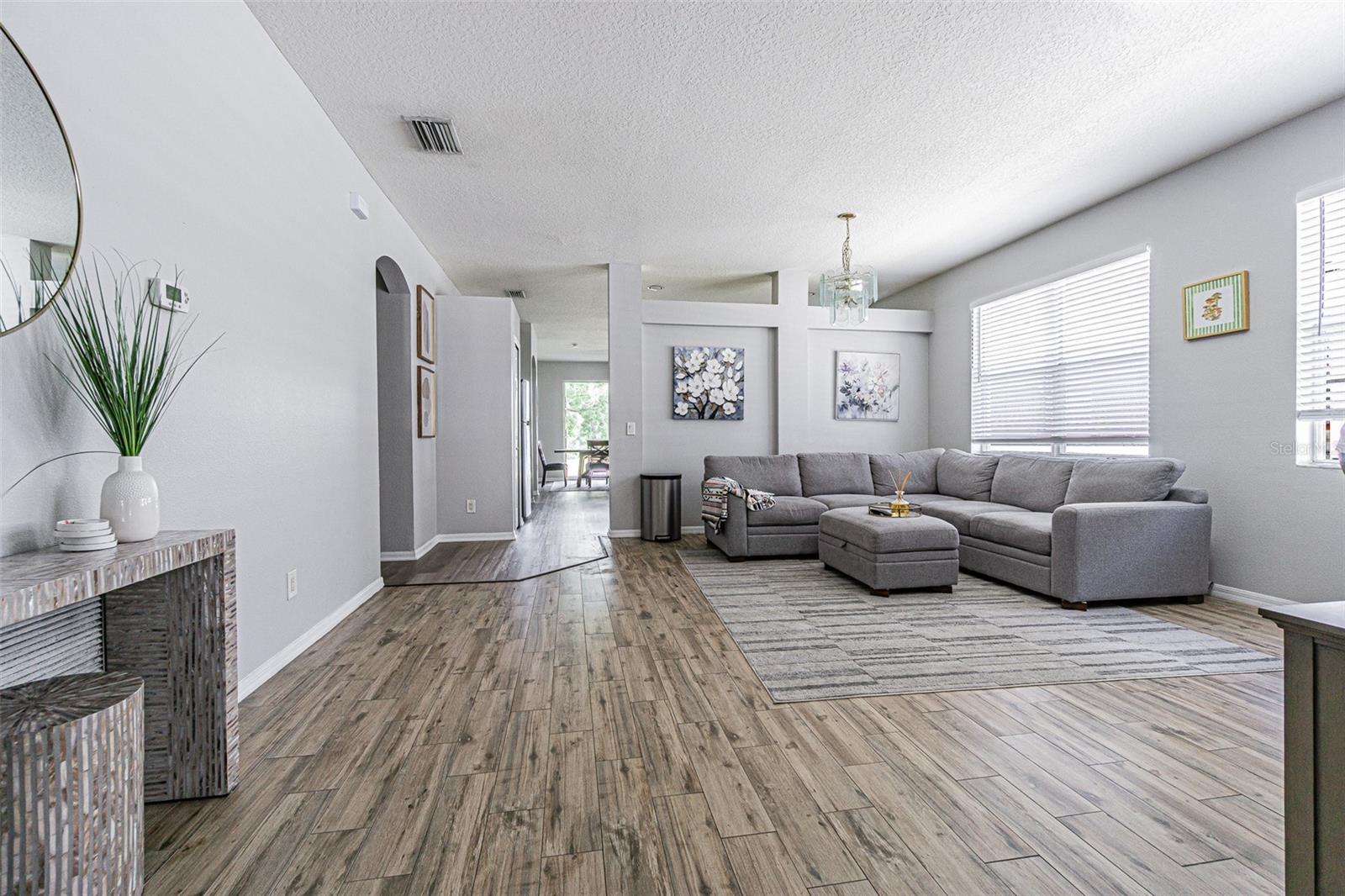 13016 TERRACE BROOK PL, TEMPLE TERRACE, FL, 33637