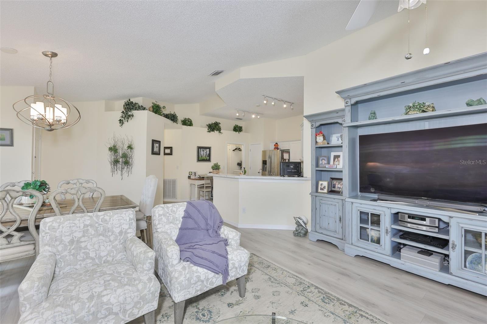 2012 NANTUCKET DR #22, SUN CITY CENTER, FL, 33573