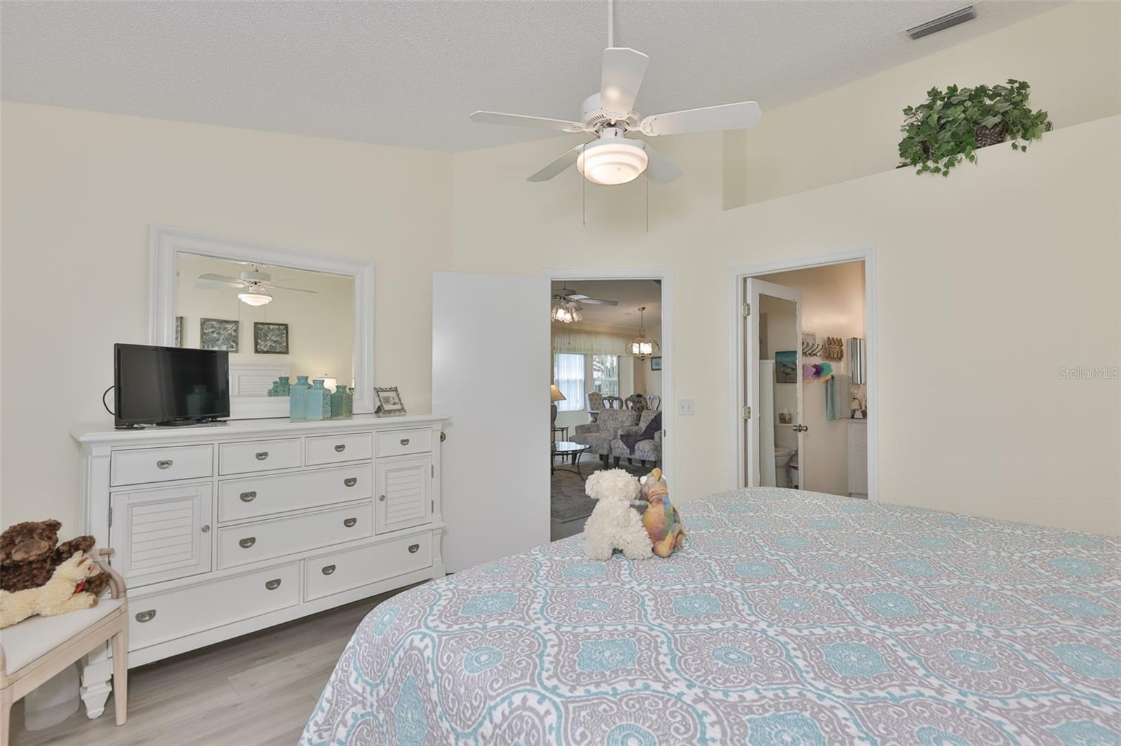 2012 NANTUCKET DR #22, SUN CITY CENTER, FL, 33573