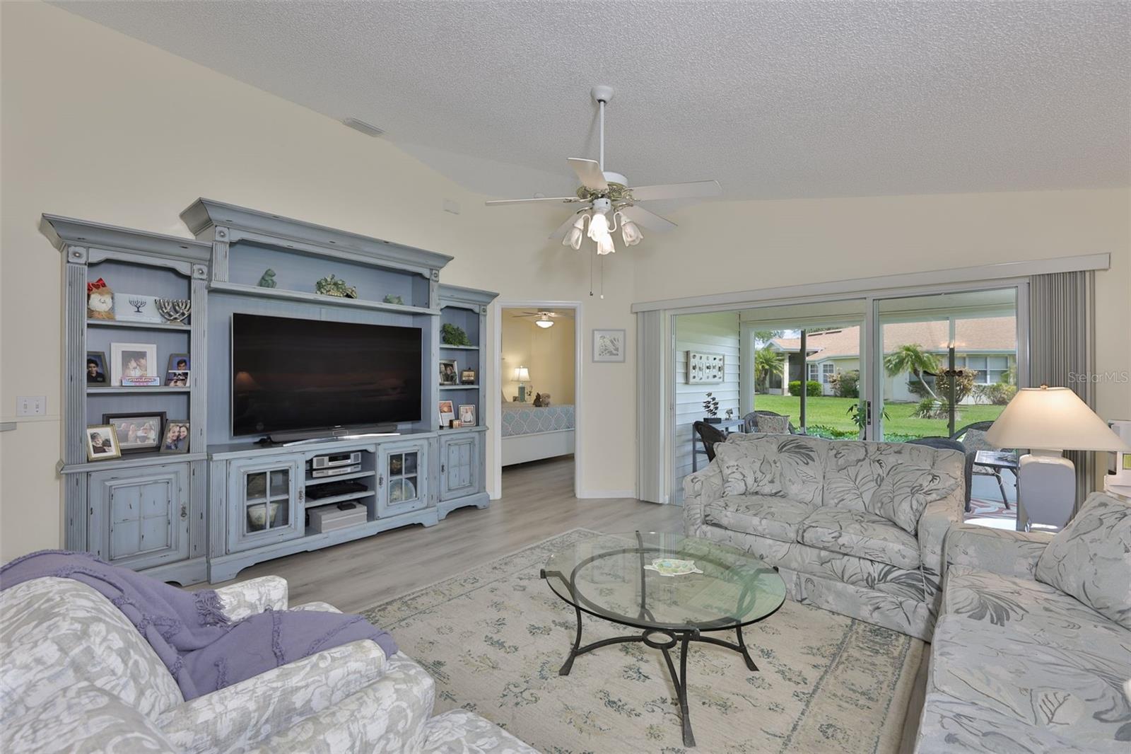 2012 NANTUCKET DR #22, SUN CITY CENTER, FL, 33573