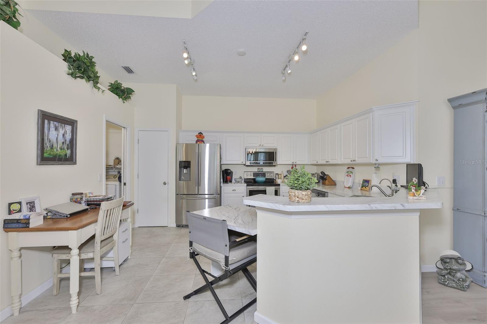 2012 NANTUCKET DR #22, SUN CITY CENTER, FL, 33573