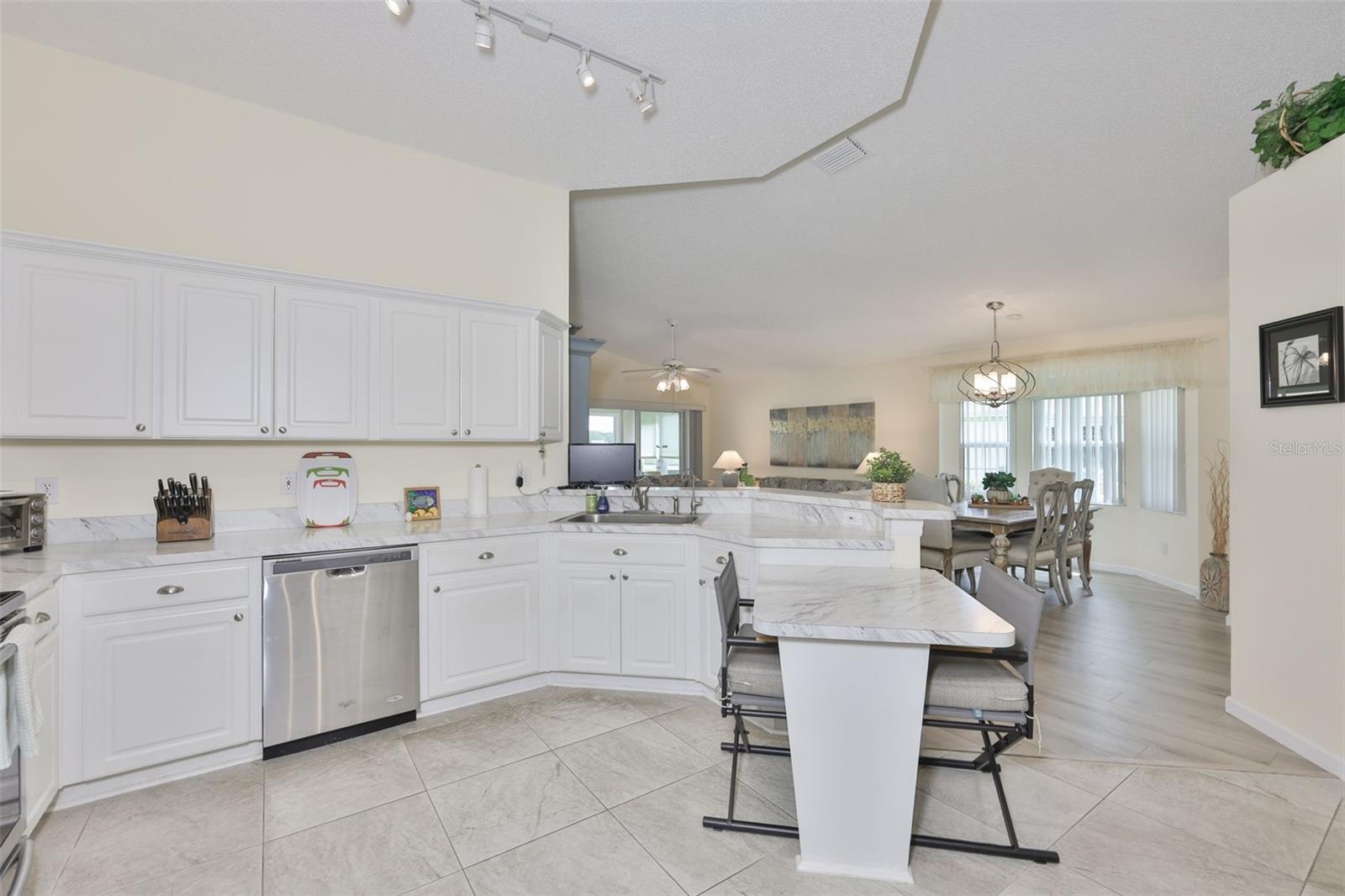 2012 NANTUCKET DR #22, SUN CITY CENTER, FL, 33573