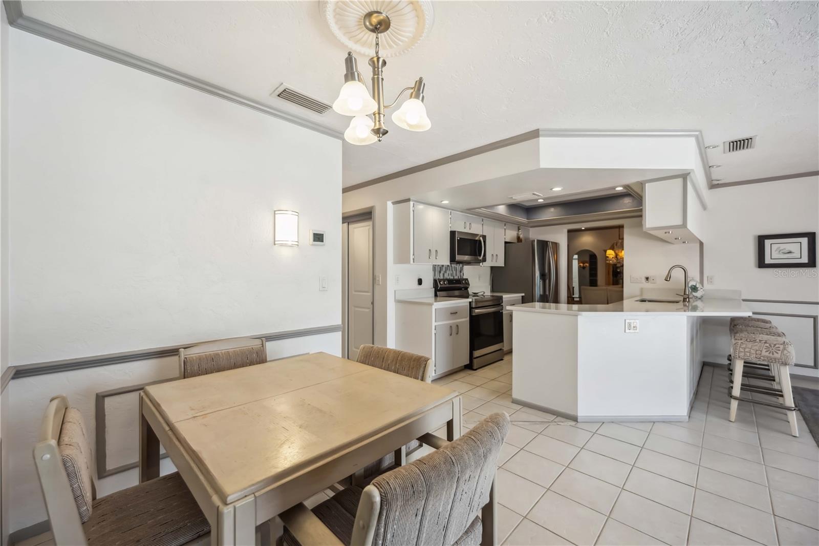 965 E GONDOLA DR, VENICE, FL, 34293