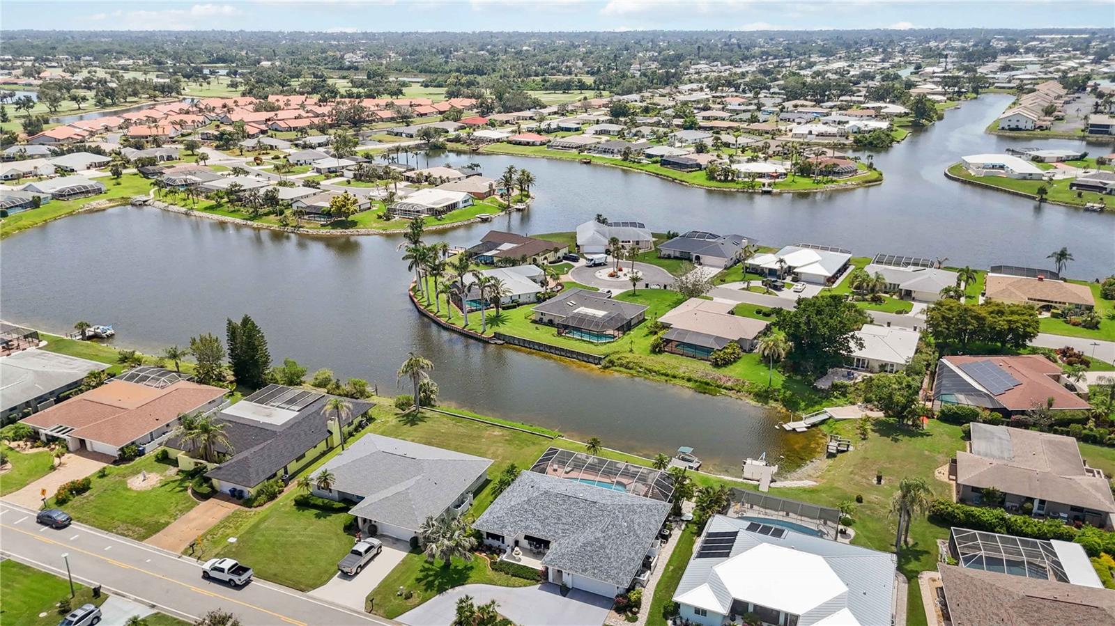 965 E GONDOLA DR, VENICE, FL, 34293