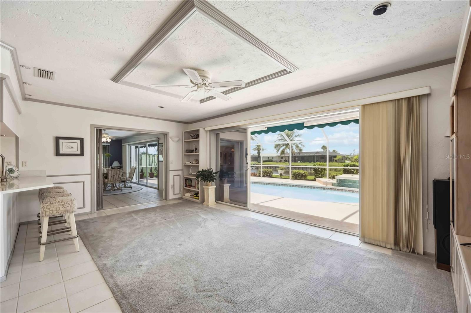 965 E GONDOLA DR, VENICE, FL, 34293