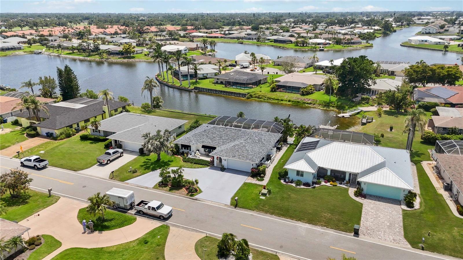 965 E GONDOLA DR, VENICE, FL, 34293