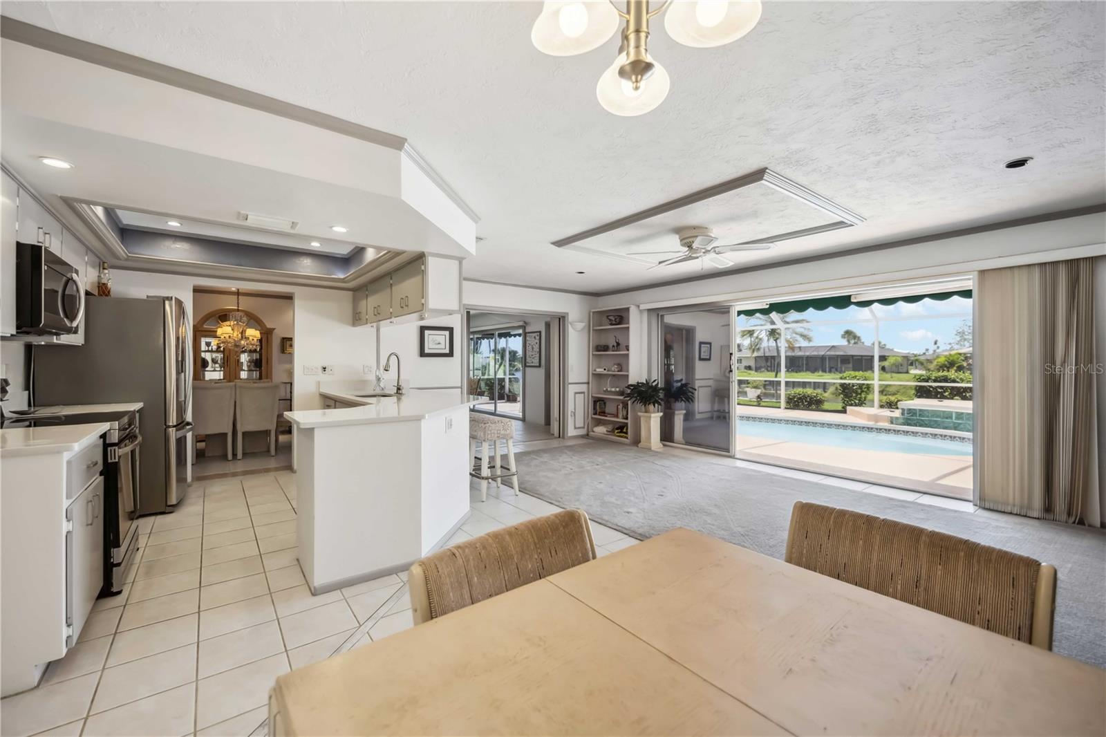 965 E GONDOLA DR, VENICE, FL, 34293