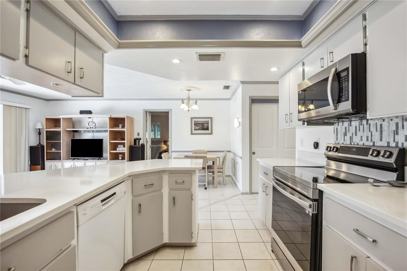 965 E GONDOLA DR, VENICE, FL, 34293