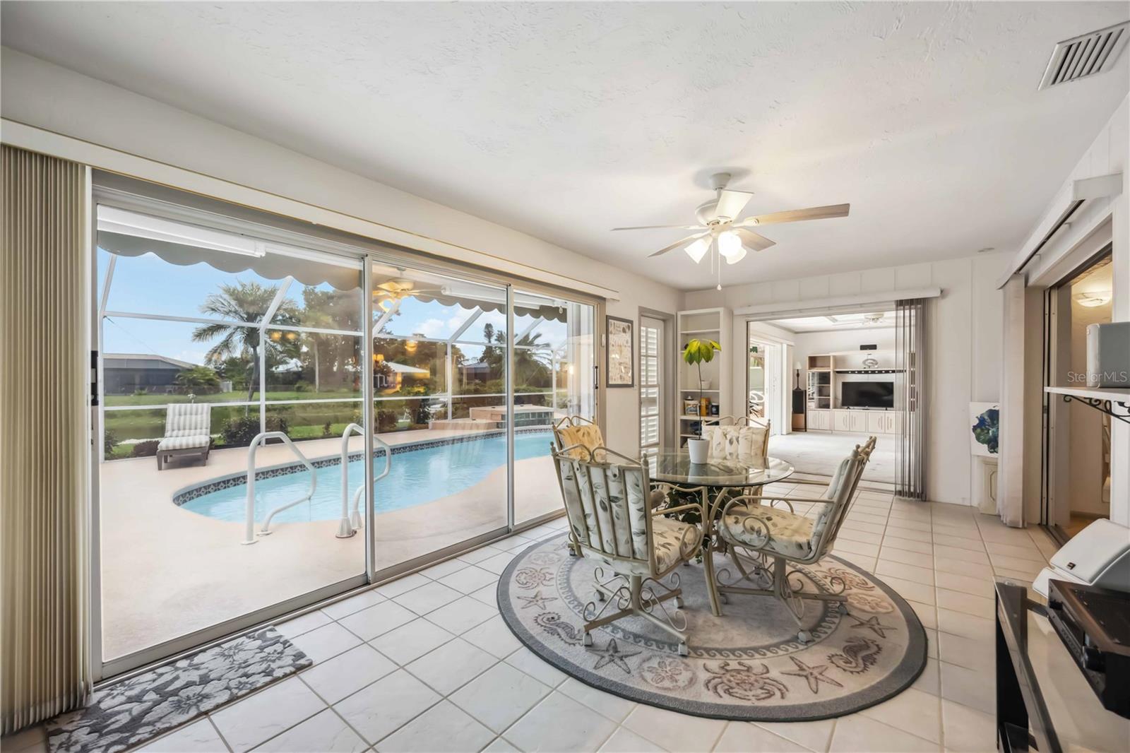 965 E GONDOLA DR, VENICE, FL, 34293