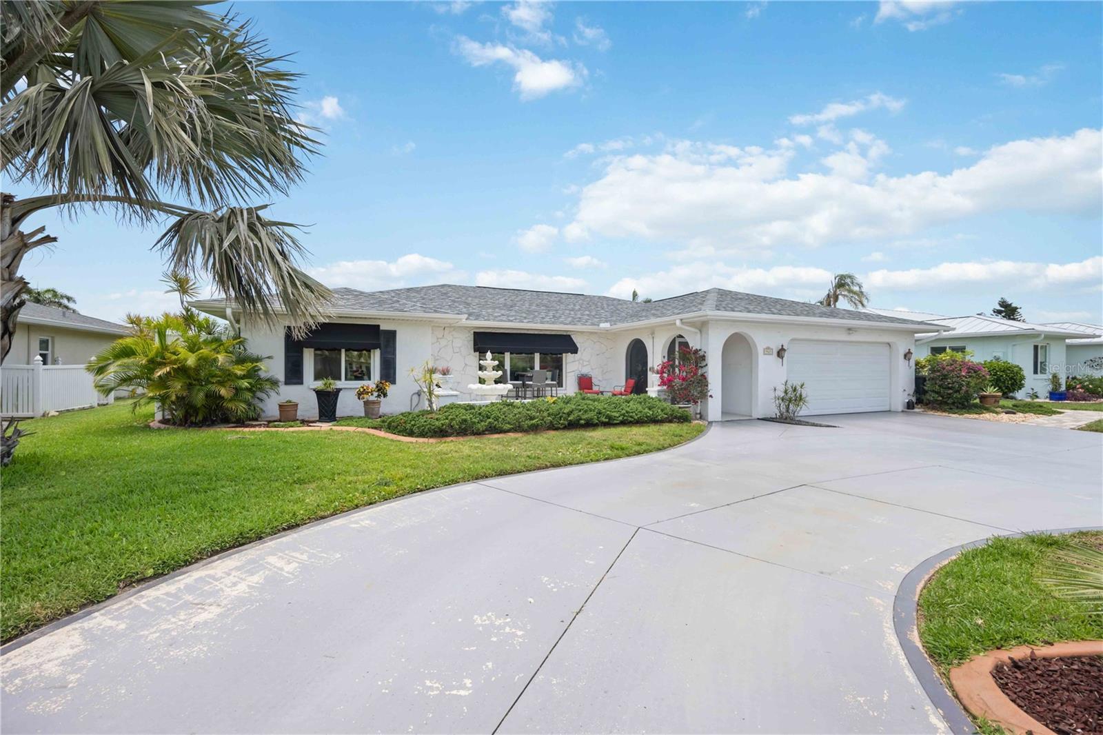 965 E GONDOLA DR, VENICE, FL, 34293