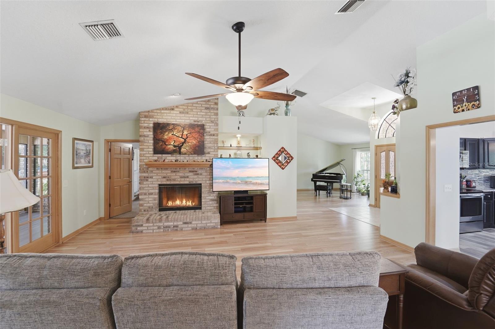 1061 TORCHWOOD DR, DELAND, FL, 32724
