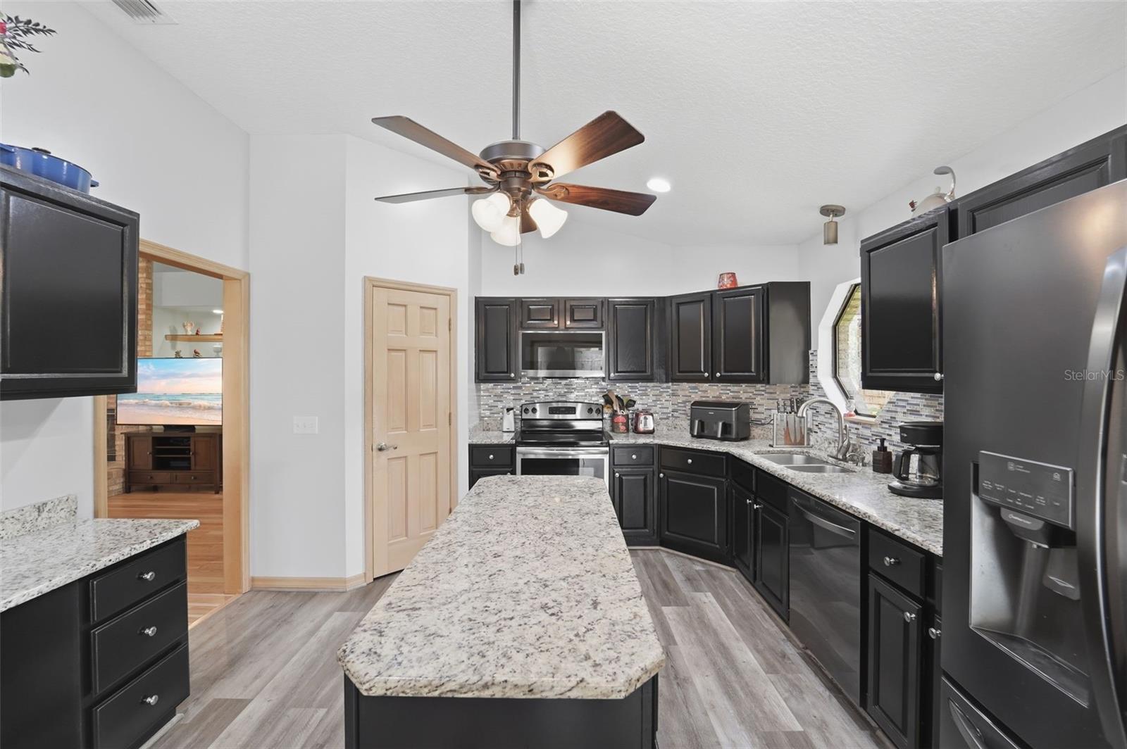1061 TORCHWOOD DR, DELAND, FL, 32724
