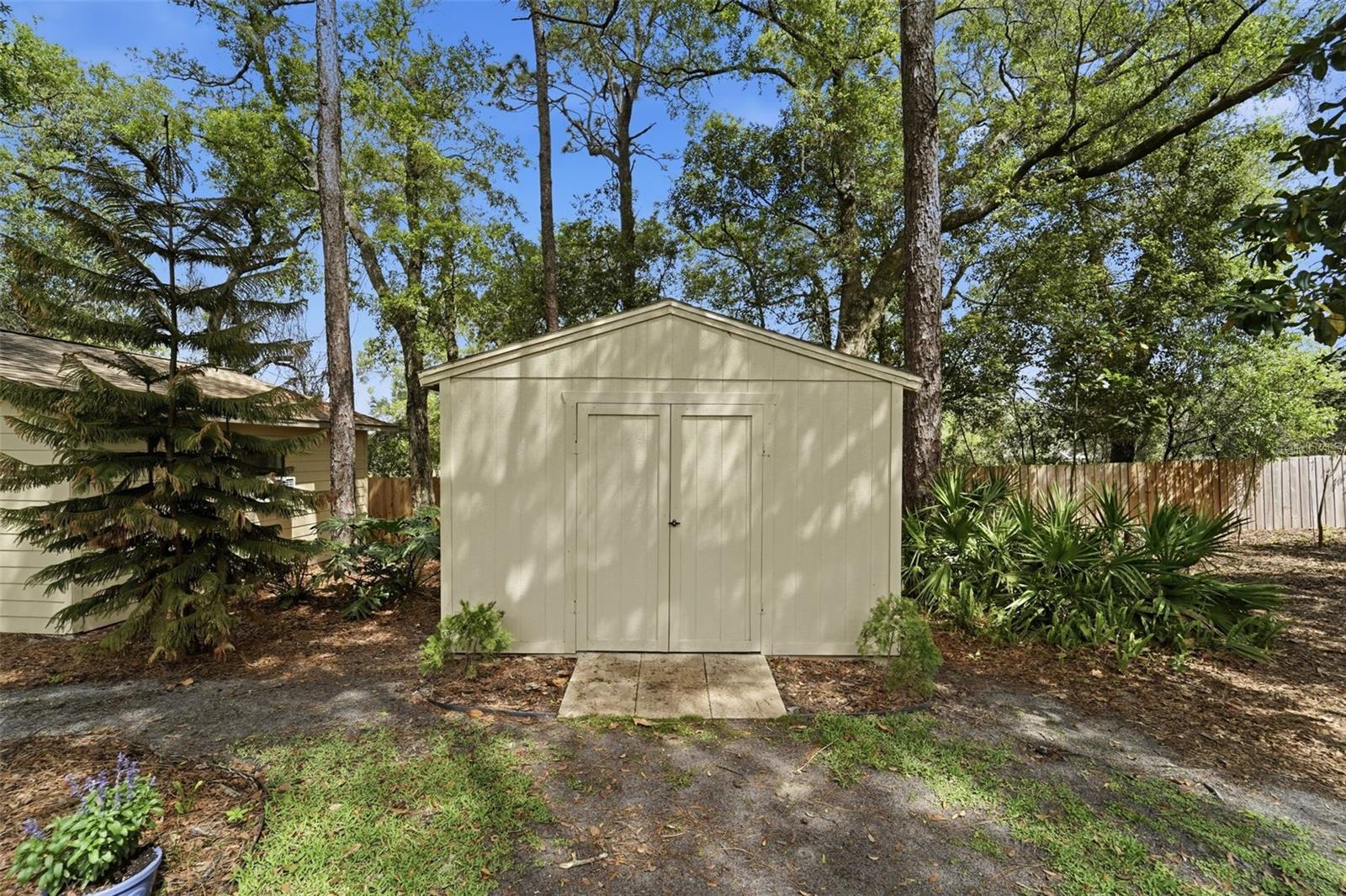1061 TORCHWOOD DR, DELAND, FL, 32724