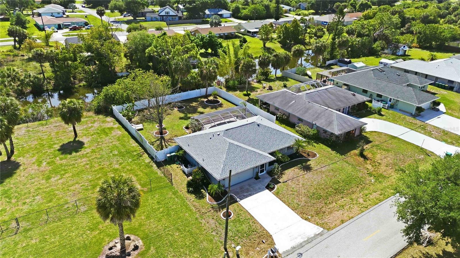 1150 WATERSIDE ST, PORT CHARLOTTE, FL, 33952