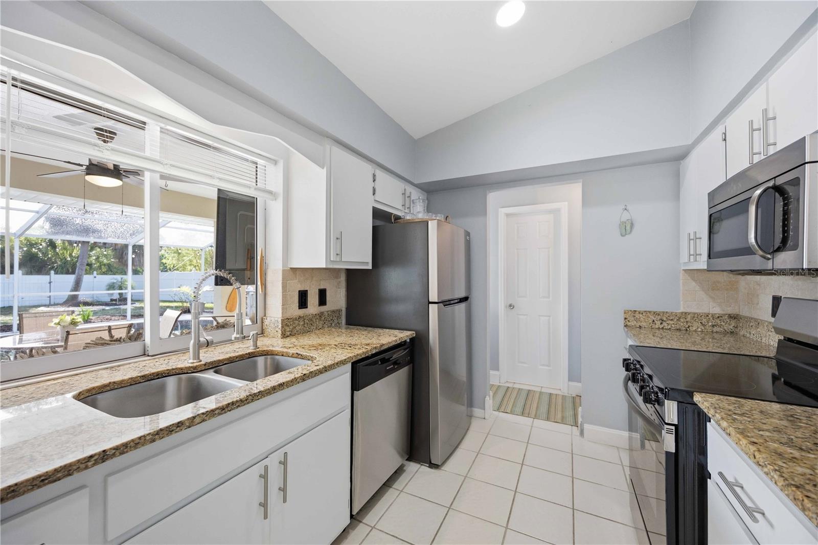1150 WATERSIDE ST, PORT CHARLOTTE, FL, 33952