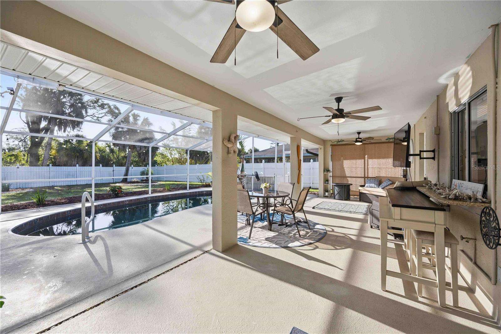 1150 WATERSIDE ST, PORT CHARLOTTE, FL, 33952