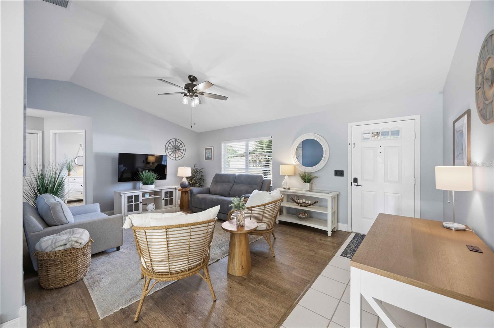 1150 WATERSIDE ST, PORT CHARLOTTE, FL, 33952
