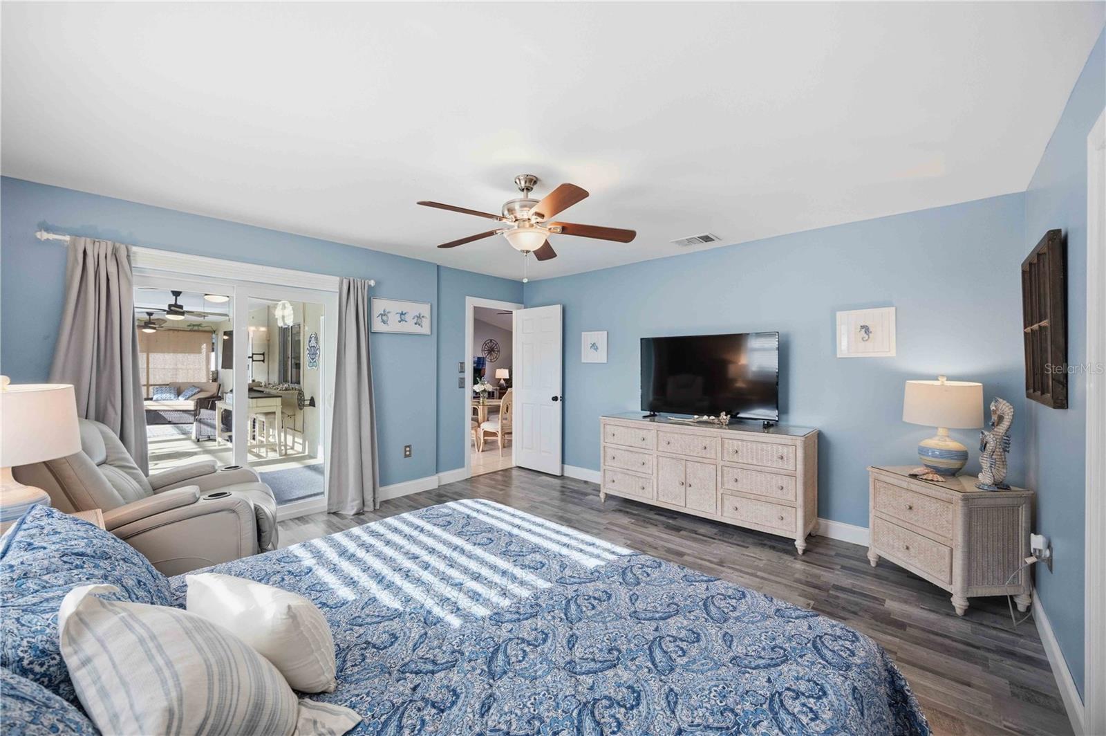 1150 WATERSIDE ST, PORT CHARLOTTE, FL, 33952