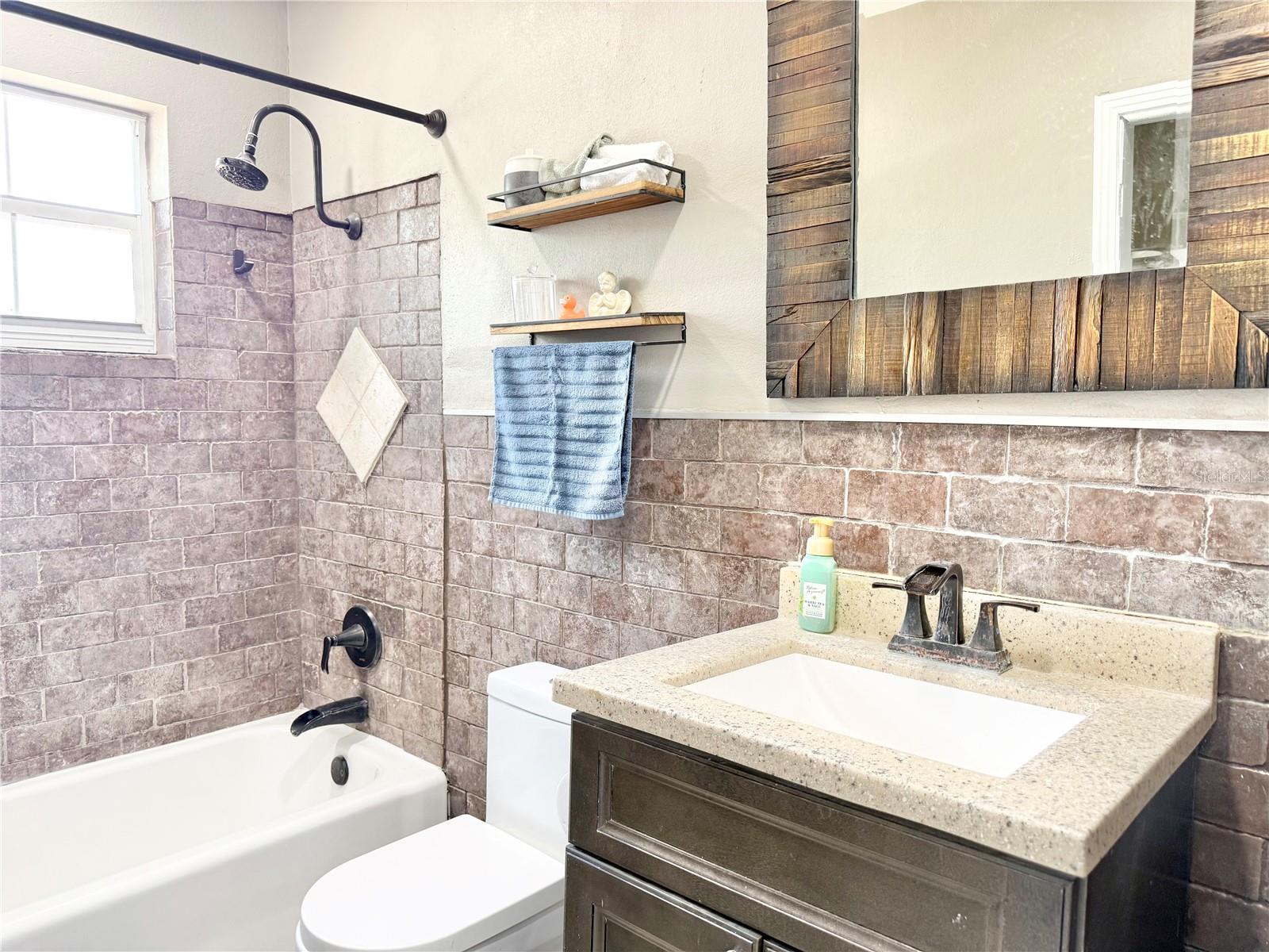 5846 WYOMING AVE, NEW PORT RICHEY, FL, 34652