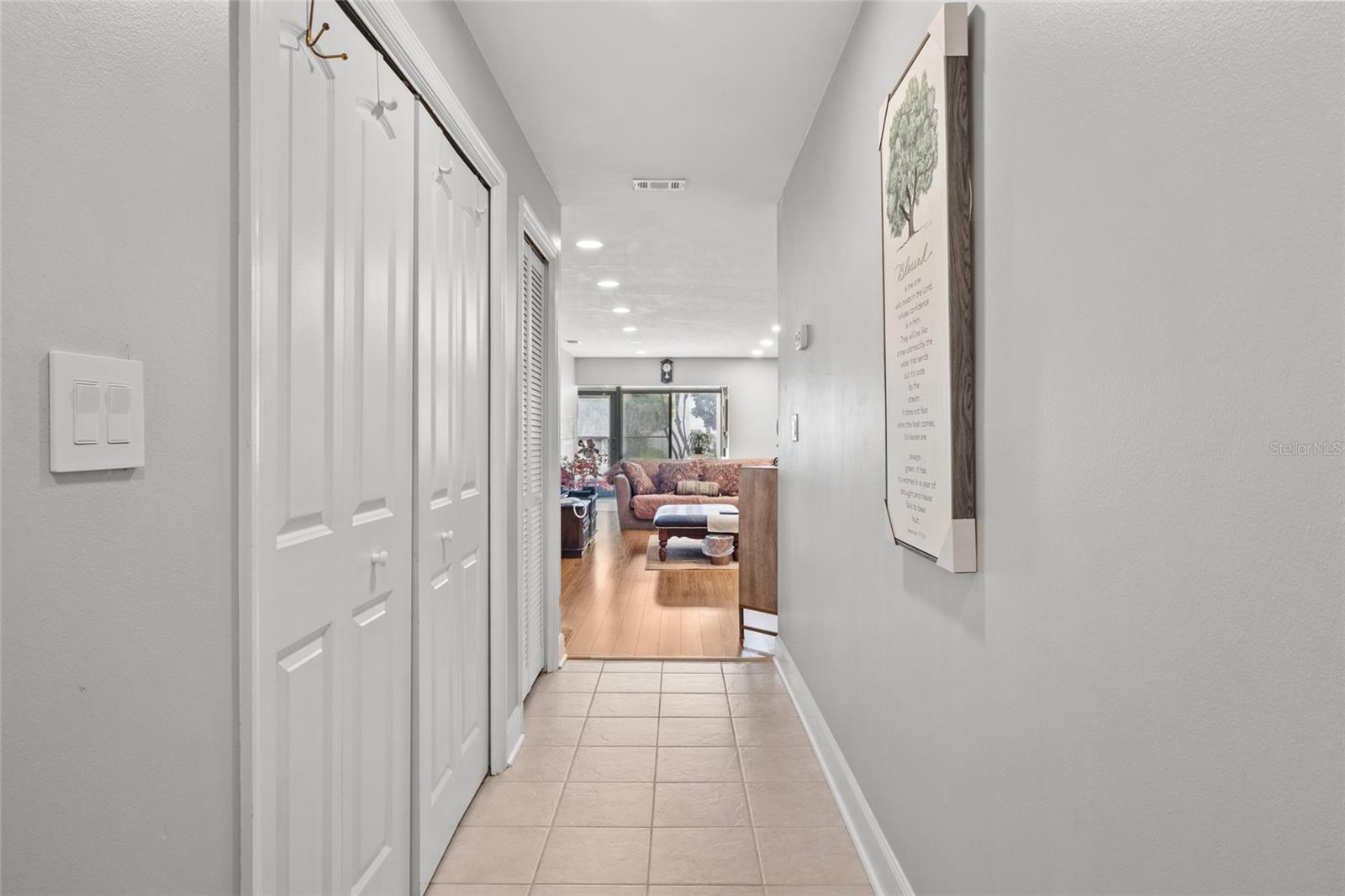 13140 VILLAGE CHASE CIR #13140, TAMPA, FL, 33618
