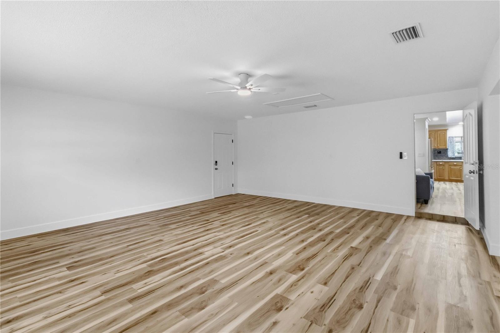 2293 SPRING LAKE HWY, BROOKSVILLE, FL, 34602