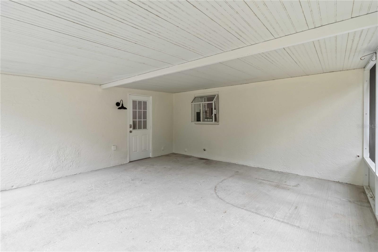 2293 SPRING LAKE HWY, BROOKSVILLE, FL, 34602