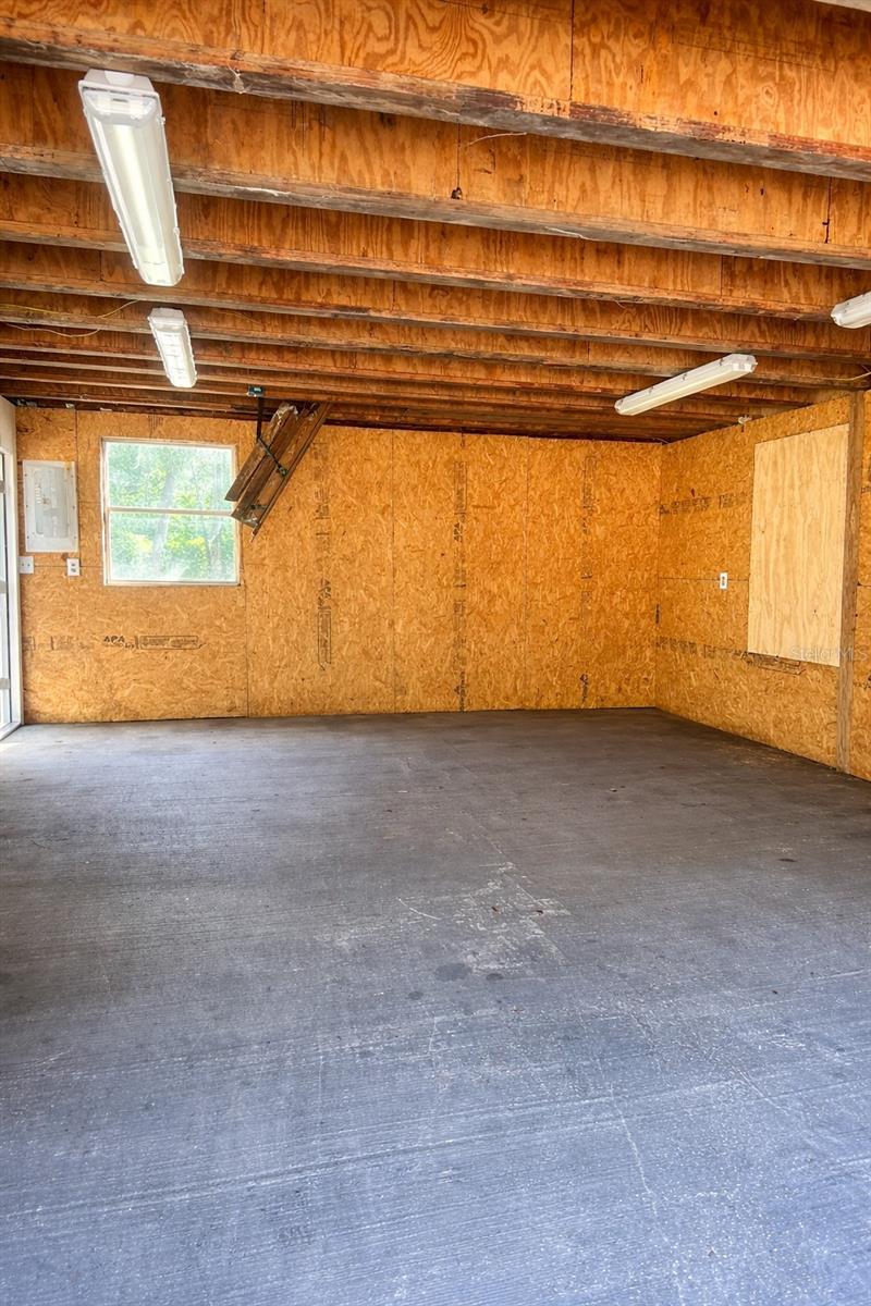 2293 SPRING LAKE HWY, BROOKSVILLE, FL, 34602