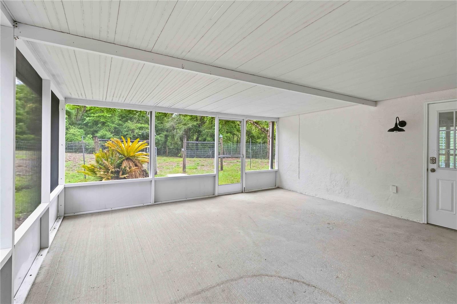 2293 SPRING LAKE HWY, BROOKSVILLE, FL, 34602