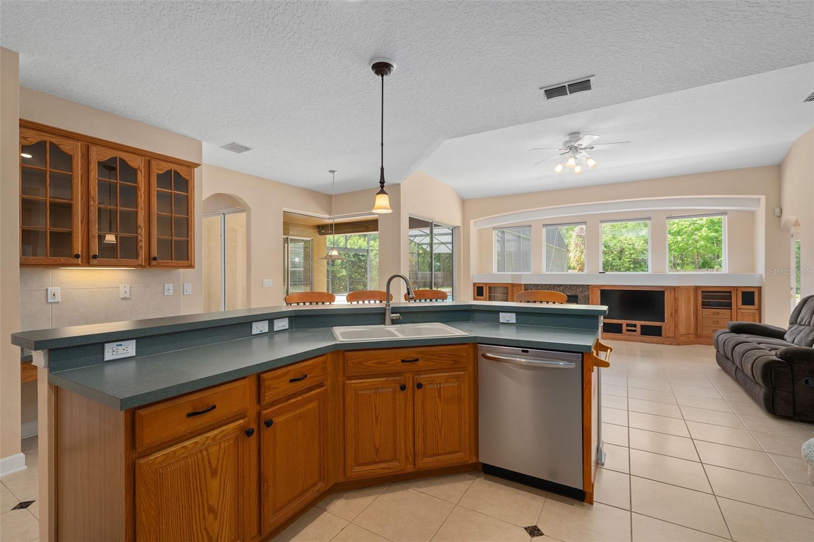 386 CHINAHILL CT, APOPKA, FL, 32712