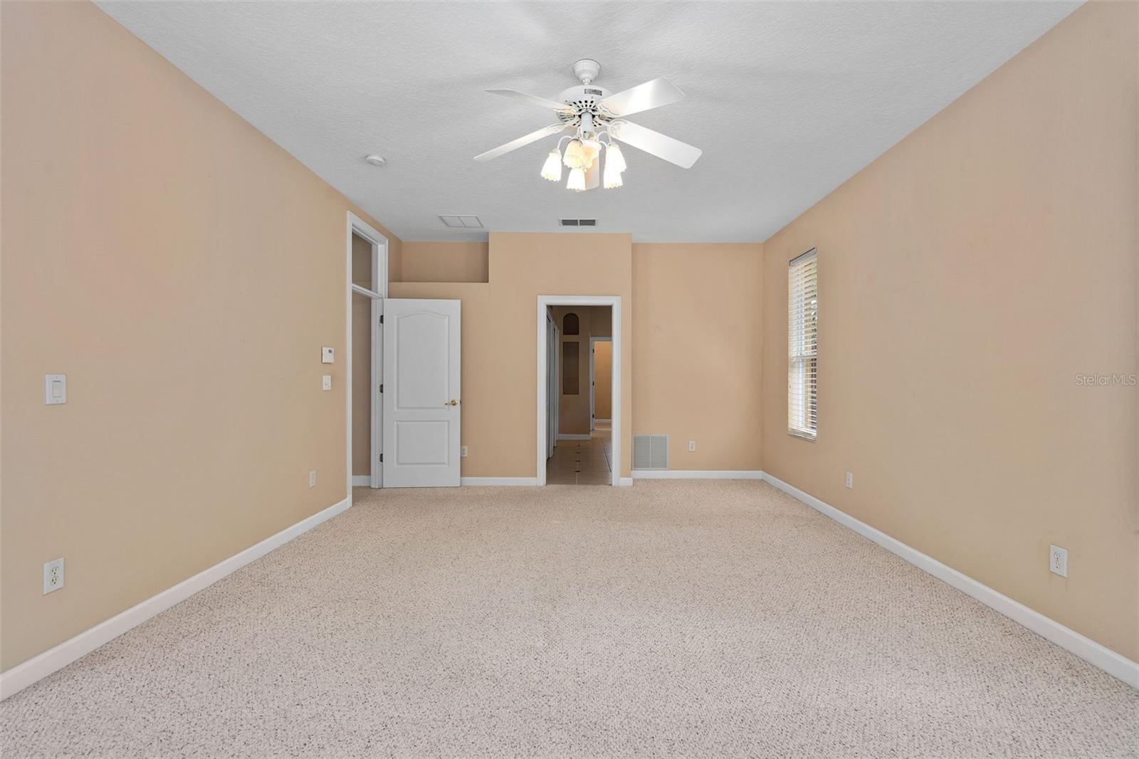 386 CHINAHILL CT, APOPKA, FL, 32712
