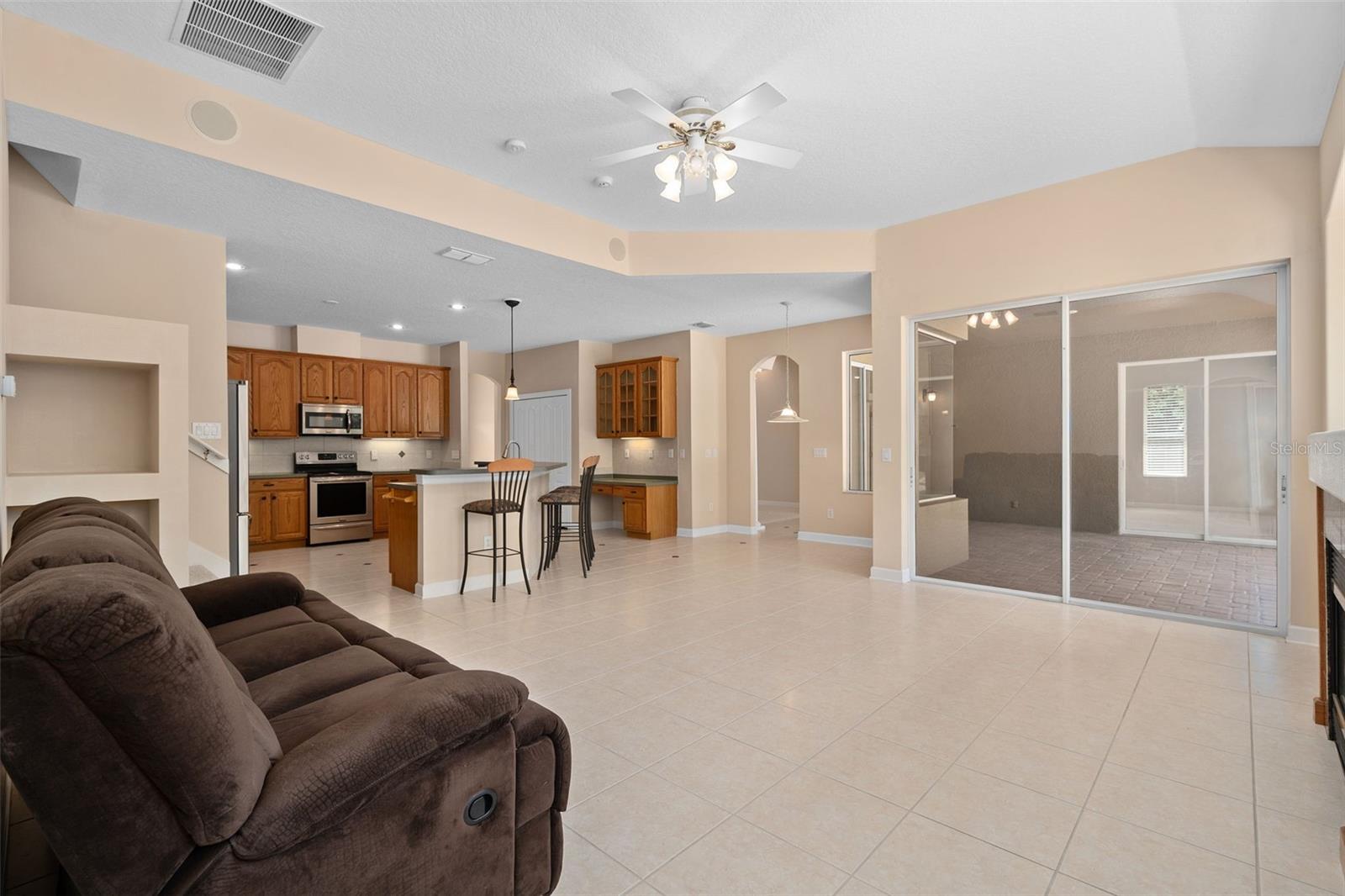 386 CHINAHILL CT, APOPKA, FL, 32712