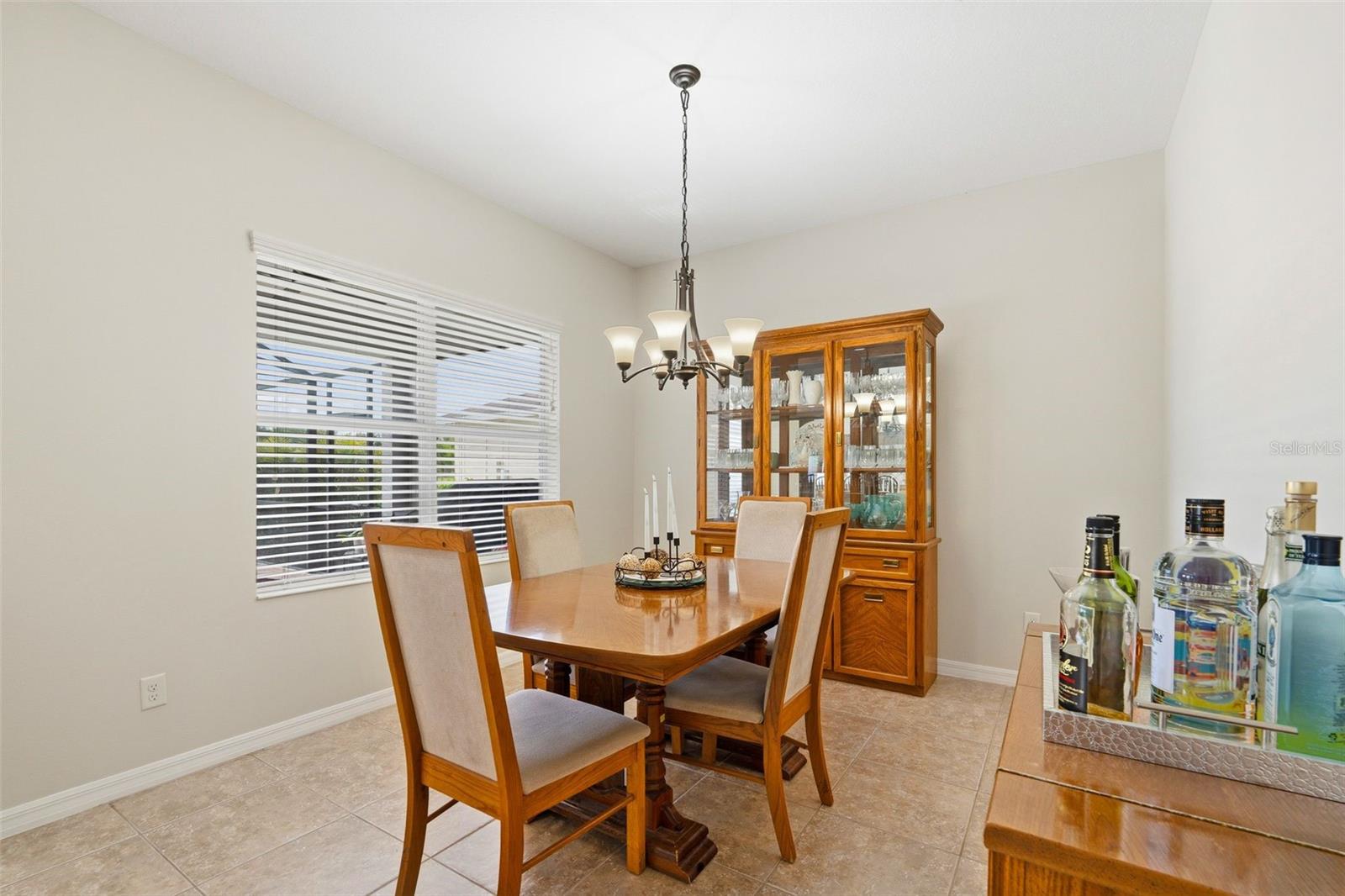 11904 FOREST PARK CIR, BRADENTON, FL, 34211