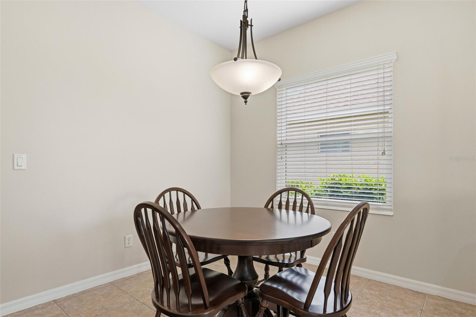 11904 FOREST PARK CIR, BRADENTON, FL, 34211