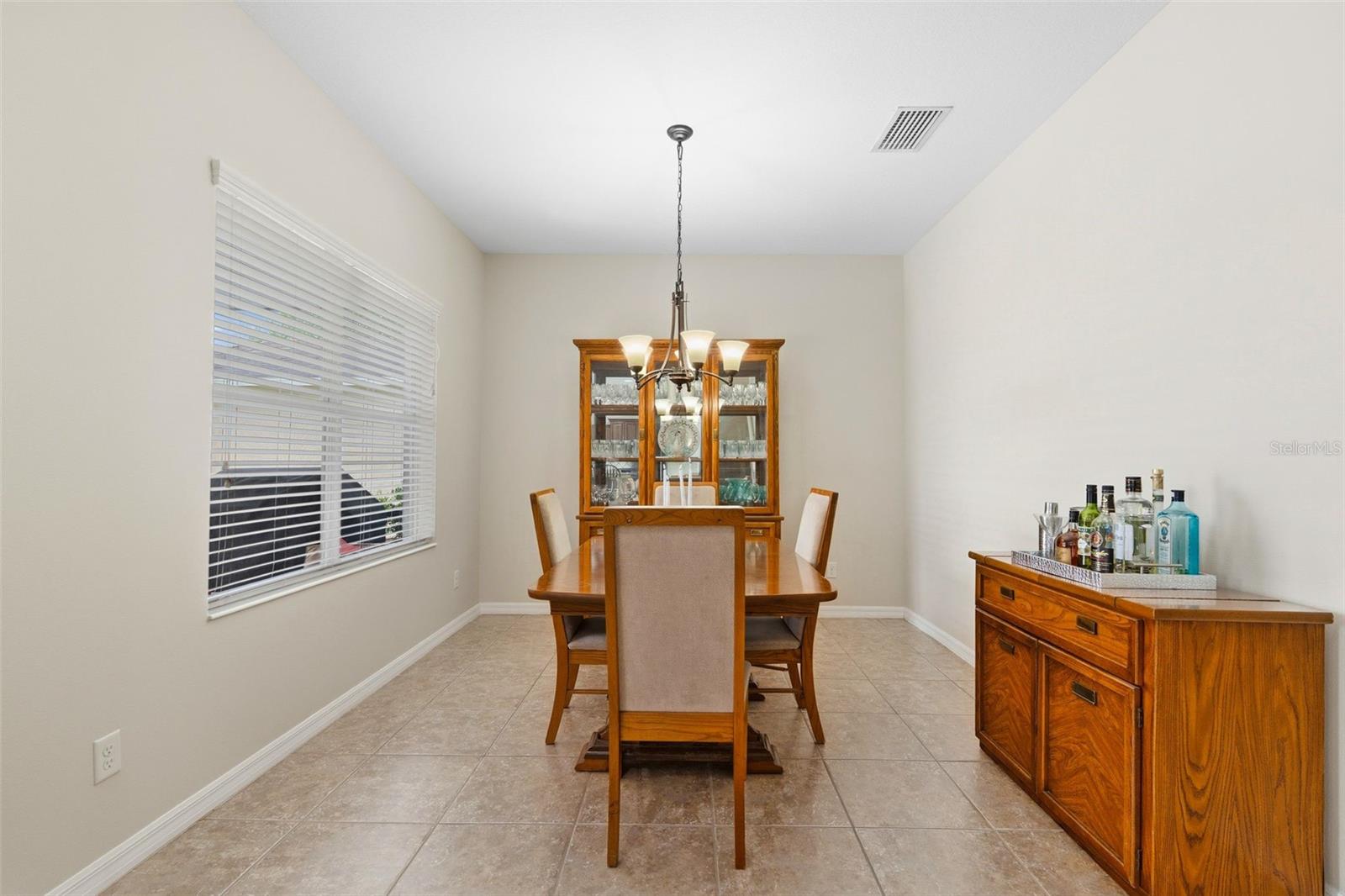 11904 FOREST PARK CIR, BRADENTON, FL, 34211