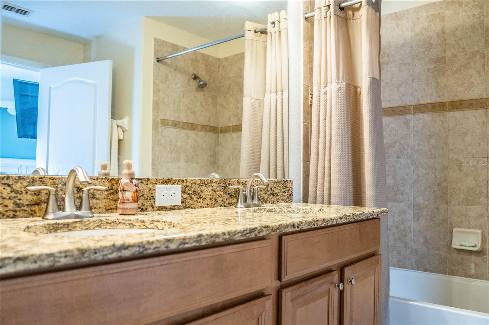 8972 CALIFORNIA PALM RD, KISSIMMEE, FL, 34747