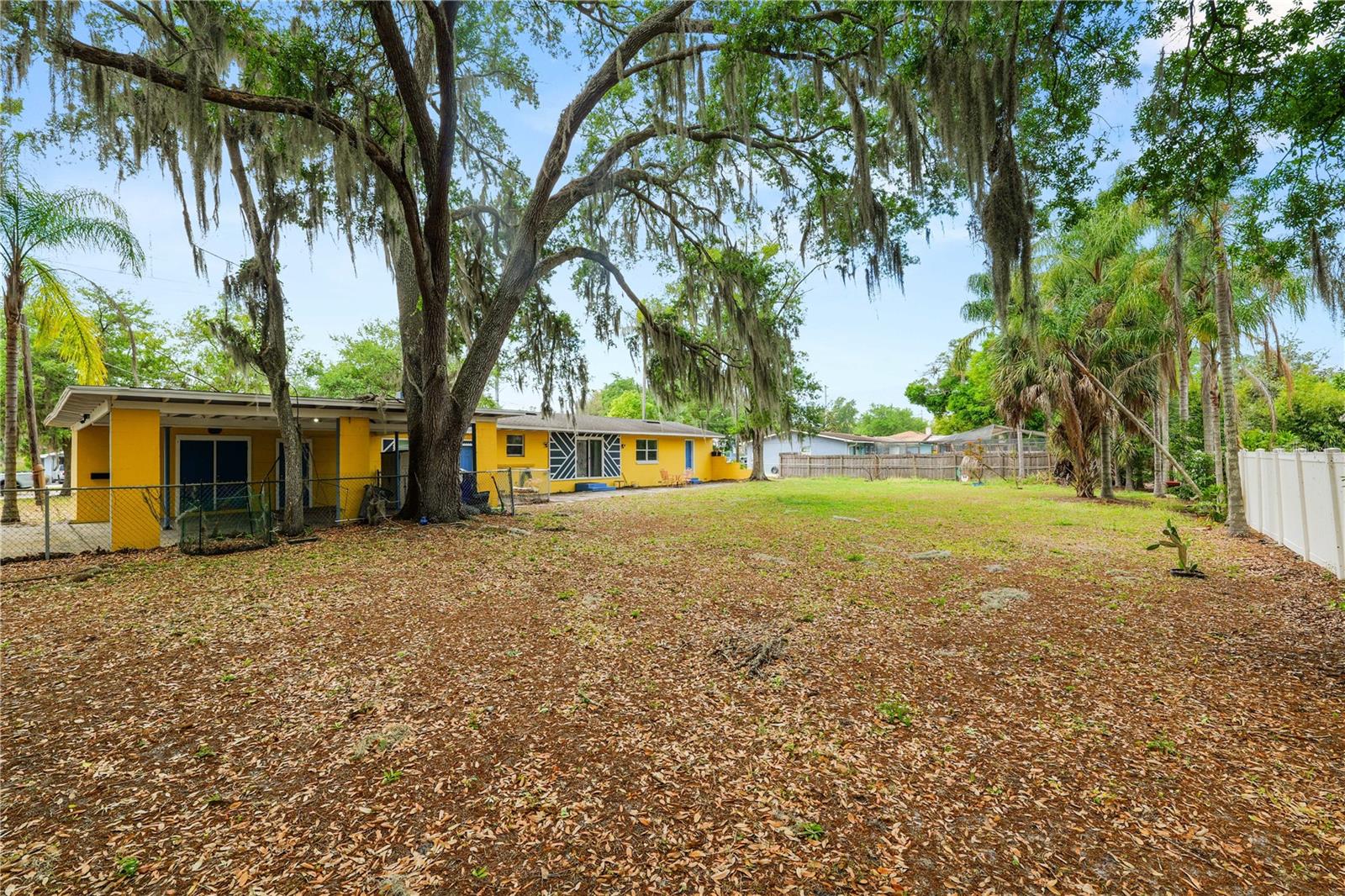 1410 E EDGEWOOD DR, LAKELAND, FL, 33803