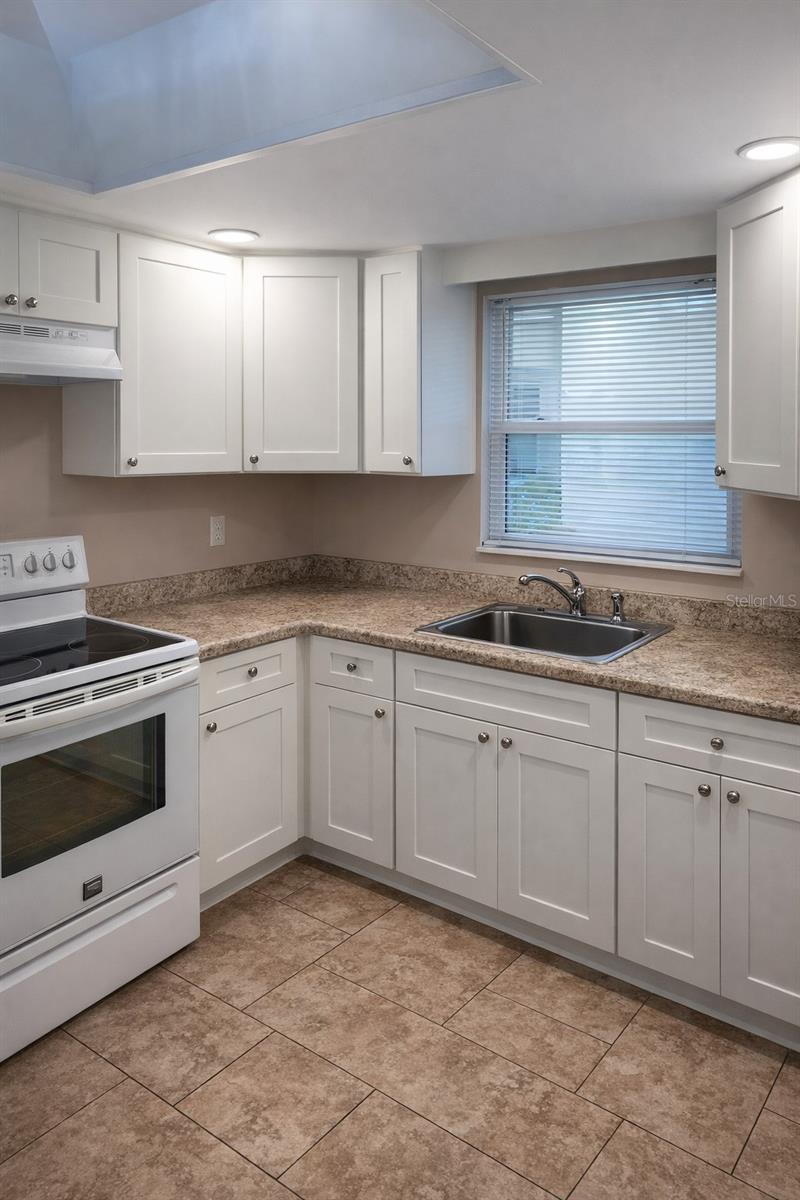 416 BANANA CAY DR #D, SOUTH DAYTONA, FL, 32119
