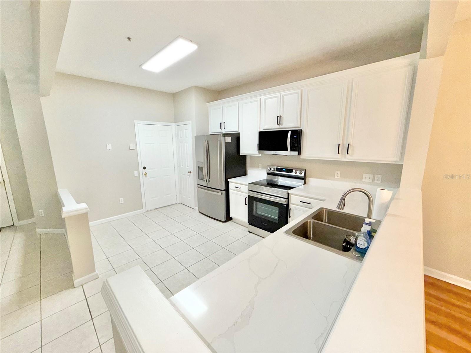 6001 TWAIN ST #106, ORLANDO, FL, 32835