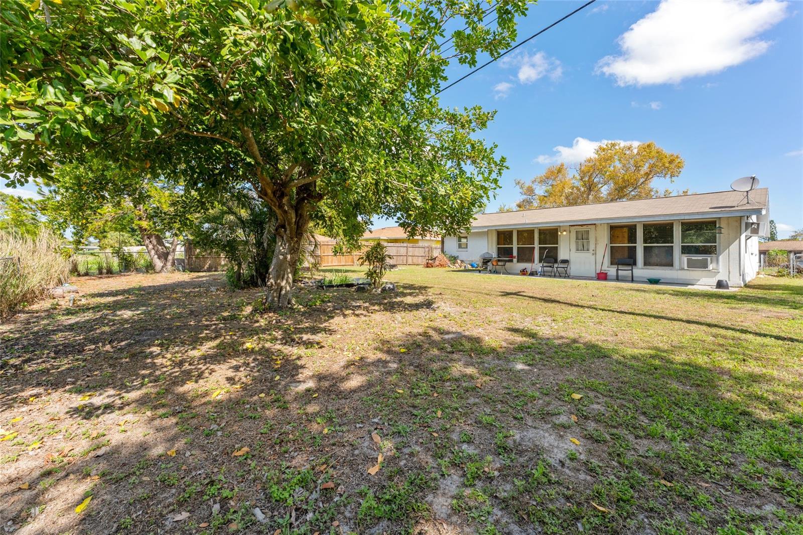 5824 WHISTLEWOOD CIR, SARASOTA, FL, 34232