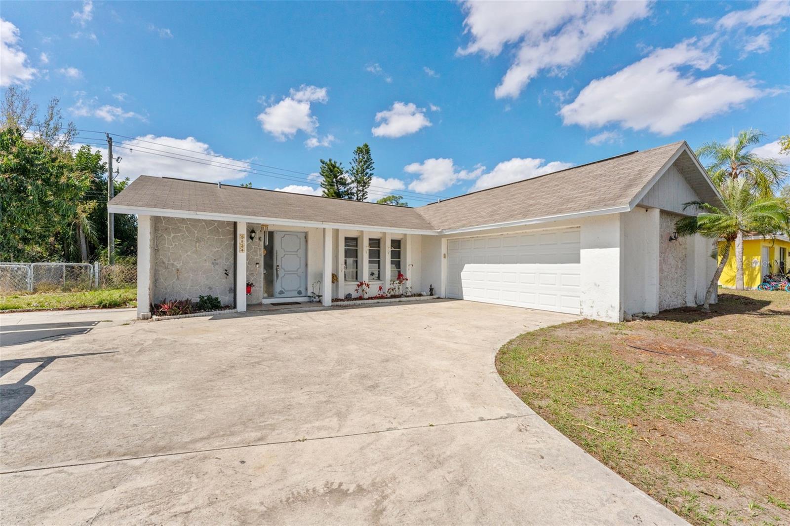 5824 WHISTLEWOOD CIR, SARASOTA, FL, 34232