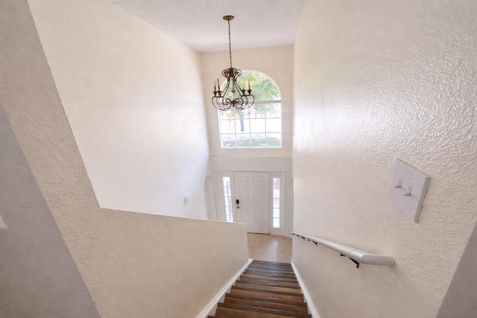 704 SWAN WAY, KISSIMMEE, FL, 34758