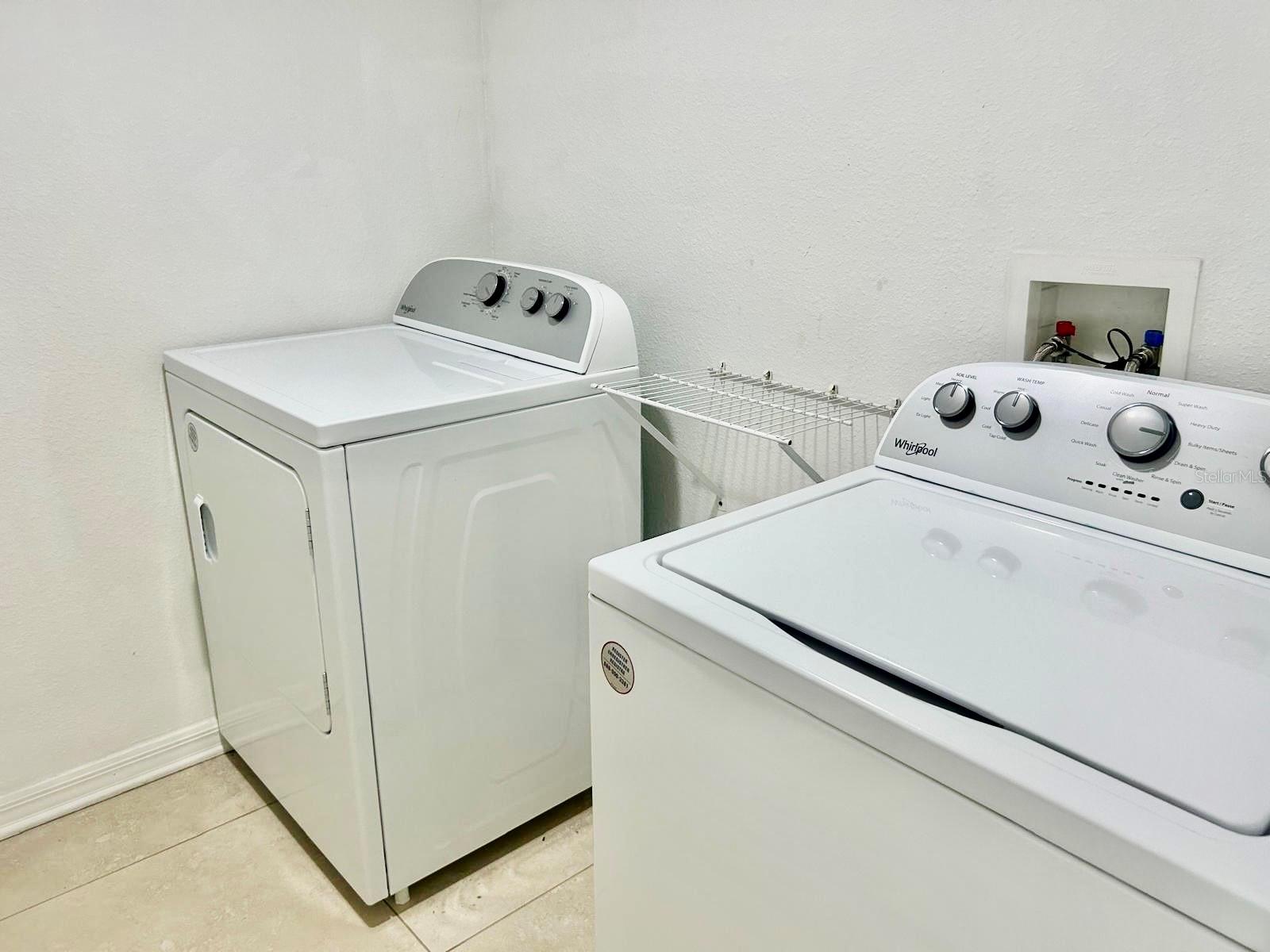 704 SWAN WAY, KISSIMMEE, FL, 34758